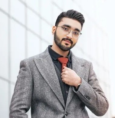 Mr Akash Jha  Founder​, Senior Consultant (Organic Growth, Developer) Ex Wow Skin Care, Ex- Research Nester B.Tech